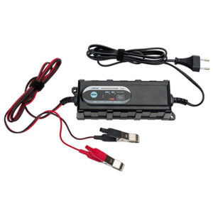 Incarcator smart auto universal 3.8A pentru baterii 6V si 12V cu indicator LED si protectie IP65