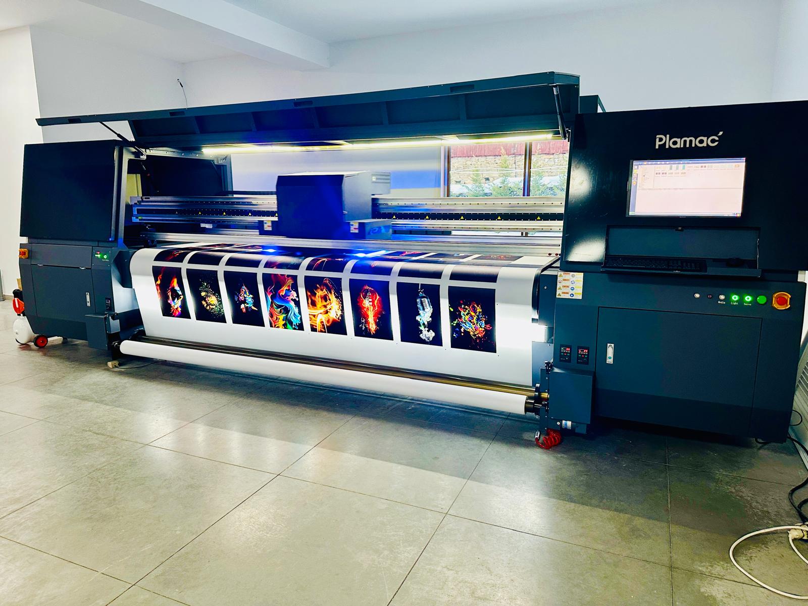 Printam pe materiale de pana la 3,2m
